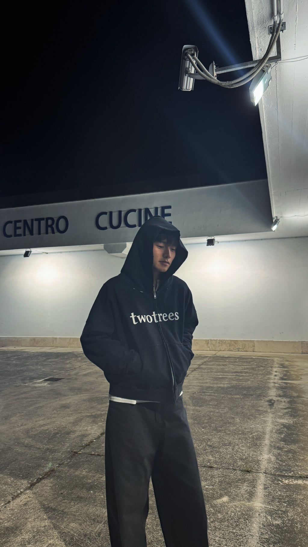 twotrees vintage zip up